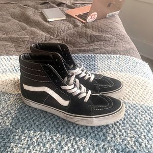 Black high top vans that are a size 11